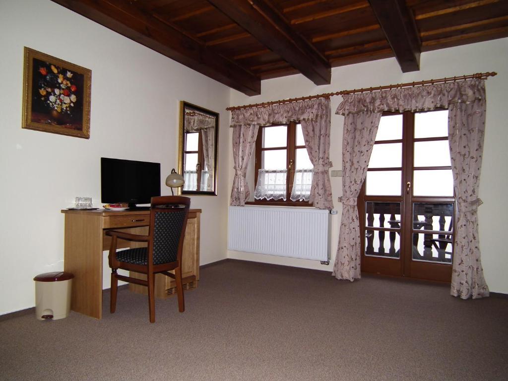 Hotel Alpska Vyhlidka Kvilda Ruang foto